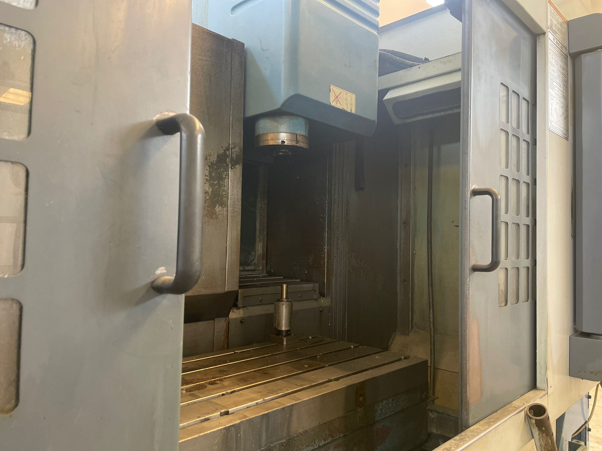 MAZAK vtc 200b 